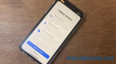 A user can set their legacy contact right from their iPhone provided they have iOS 15.2 or above. (Image: Financial Express Online/Bulbul Dhawan)