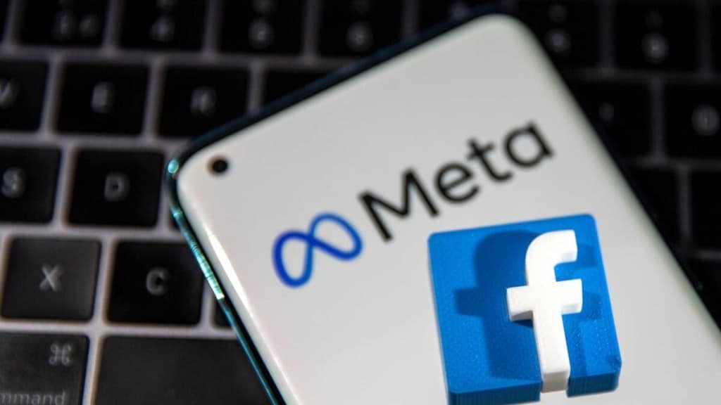 Earlier this month, the Facebook owner said it would start testing tools for selling digital assets and experiences within its virtual reality platform Horizon Worlds, a VR platform Meta launched late last year.