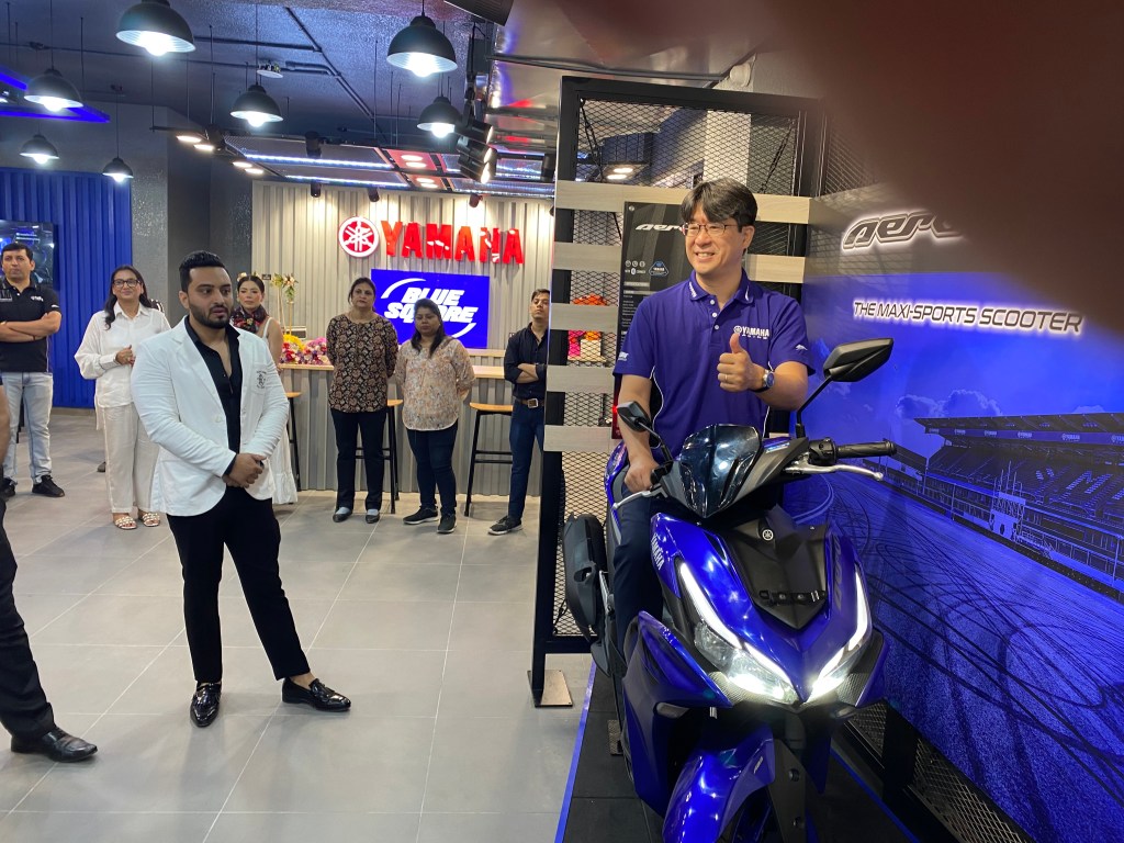 Yamaha Opens Delhi’s 1st ‘Blue Square’ Premium Outlet