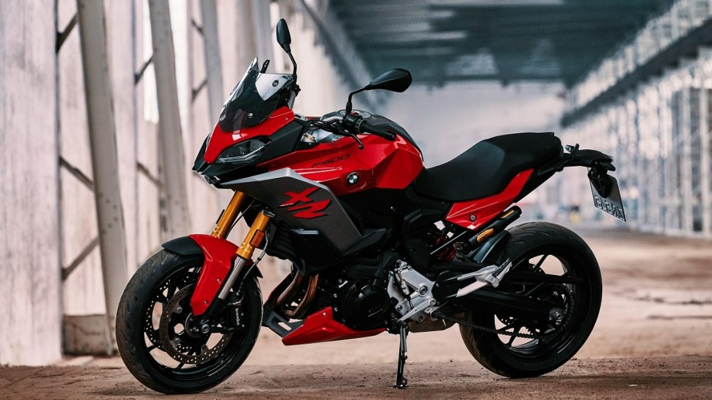 New BMW F 900 XR