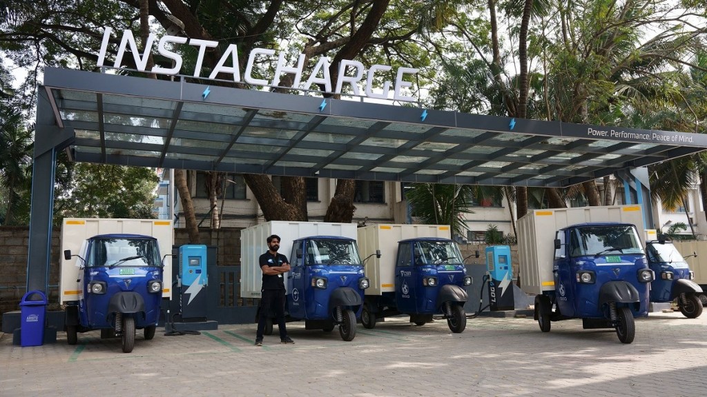 OSM Rage+ Rapid EV at Log9 Materials Instacharging Stations