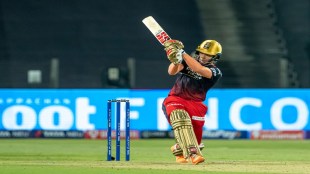 RCB chased down the target, scoring 152 for 3 in 18.3 overs, riding on a half-century from Anuj Rawat and Virat Kohli's 48. (Twitter/Indian Premier League)