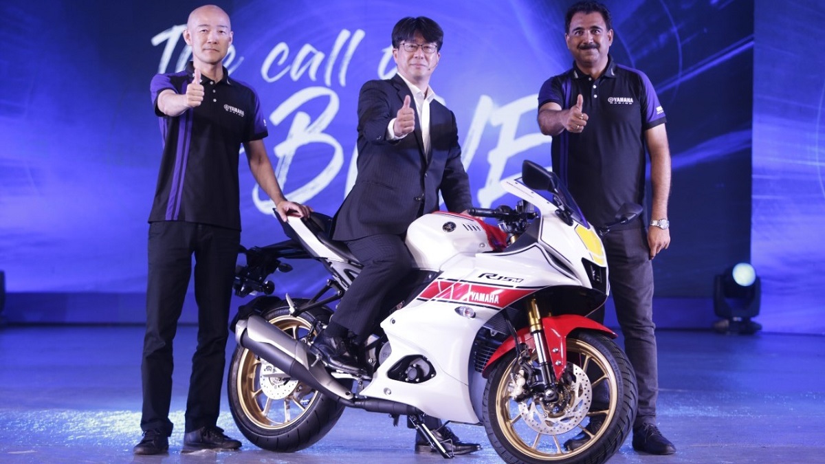YZF-R15M YZF-R15M