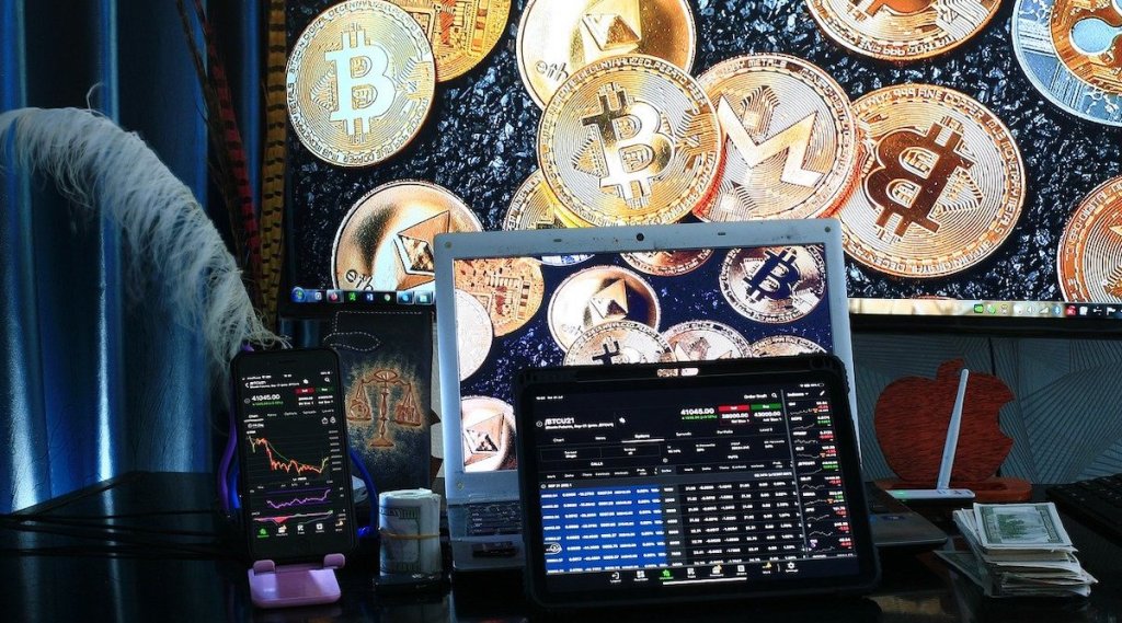 top cryptocurrency prices today