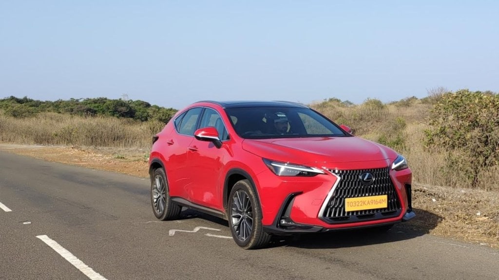 lexus nx 350 h front