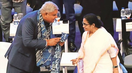 West Bengal Chief Minister Mamata Banerjee with Governor Jagdeep Dhankhar at the Bengal Global Business Summit 2022 in Kolkata. (IE Image)