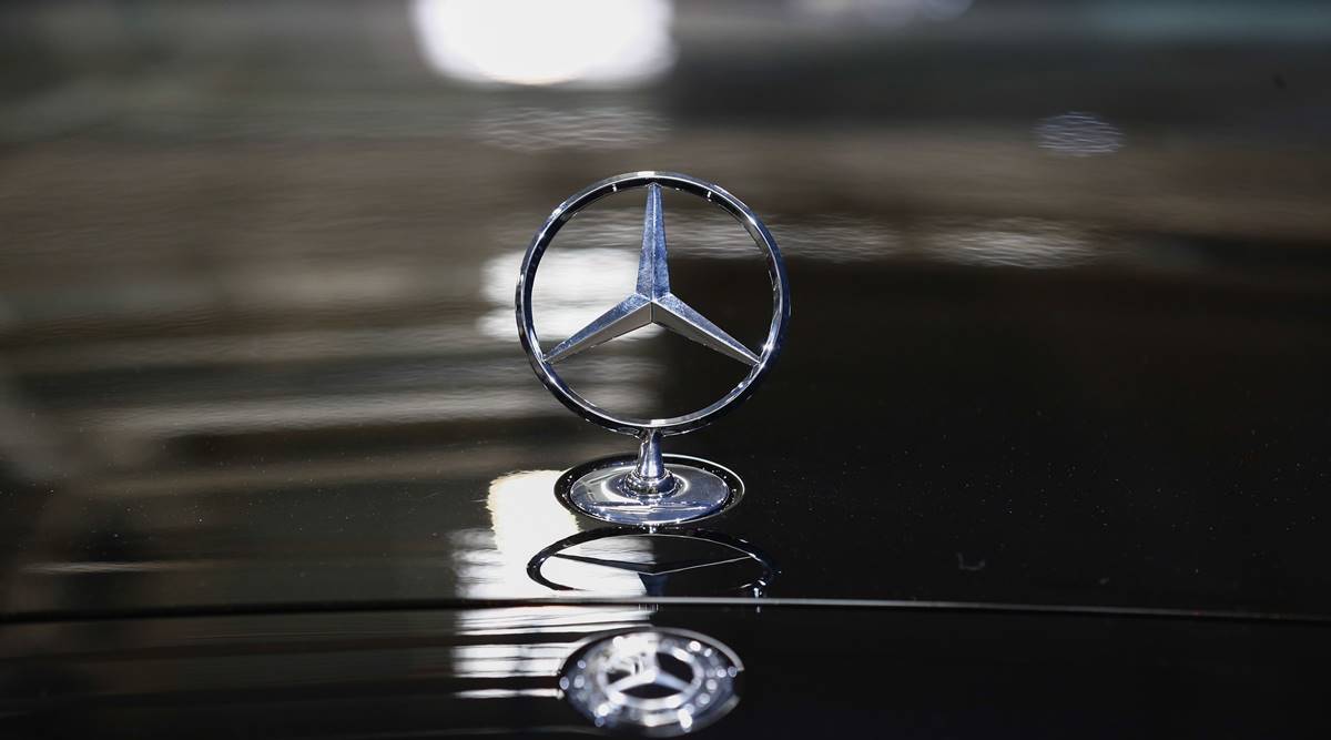 Global recall of one million older cars, says Mercedes Global recall of one million older cars, says Mercedes