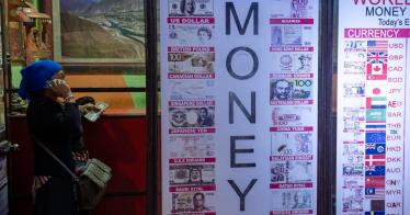 Cash-strapped Nepal bans imports of cars