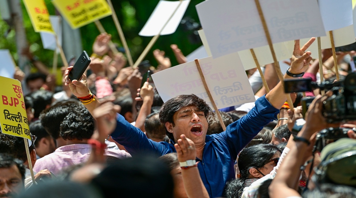 AAP members protest in Delhi