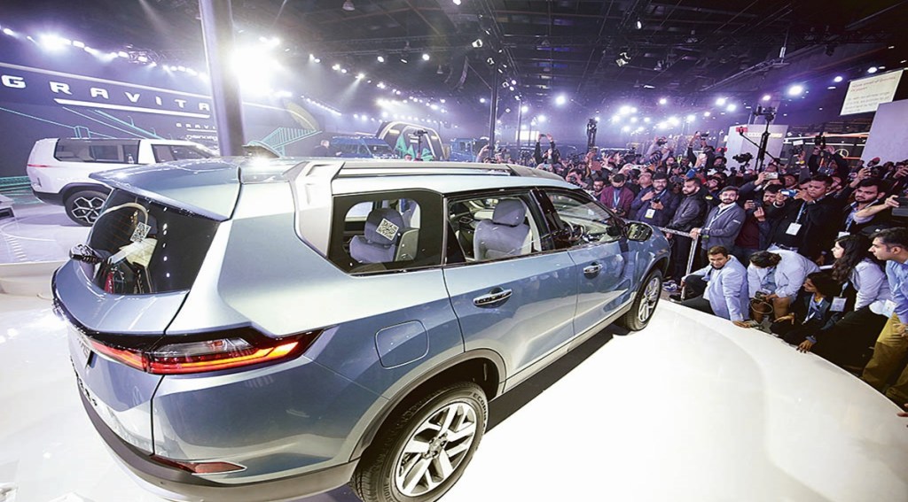 Also, strong momentum in domestic ICE and EV PV businesses, balance sheet deleveraging and uptick in the domestic CV business should drive strong earnings growth for the company. BUY.