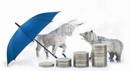 The subdued listing of the state-owned insurance behemoth can be attributed to choppy market conditions, mixed opinions of institutional brokerages and investors and the fall in valuations of life insurance stocks.