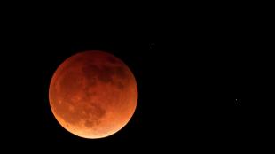 total lunar eclipse