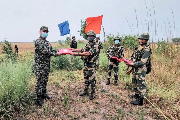 Such gestures help build a peaceful atmosphere and cordial relationships on border between both the forces. (PTI Photo)
