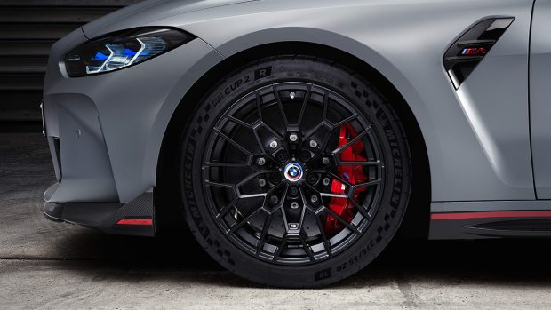 As part of the standard equipment, the BMW M4 CSL comes with busy-looking, black forged M light-alloy wheels. This cross-spoke design is exclusive to this model of the M4 and is completely black in colour. The front of the vehicle gets a 19-inch alloy while the rear gets a bigger 20-inch unit. To further enhance the capability of the M4 CSL, the wheels are fitted with high-performance tyres 275/35 ZR19 tyres at the front and 285/30 ZR20 tyres at the rear. These have been specially developed for the M4 CSL.