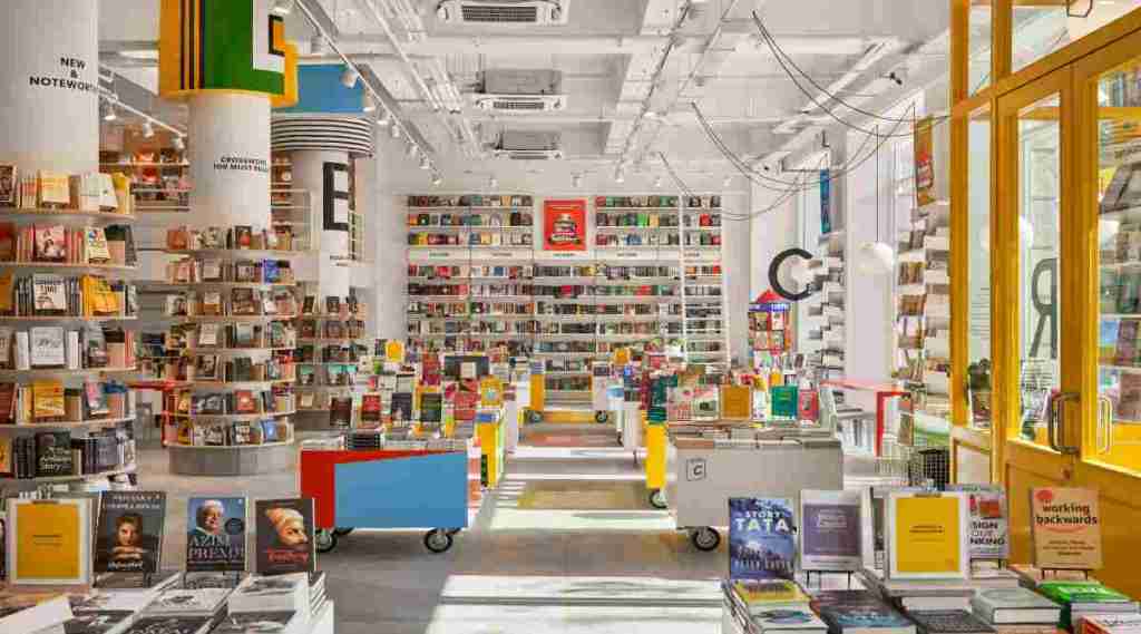 The bookstore business had been growing at 9-10% annually before the pandemic, but in 2020, the degrowth was about 5%.