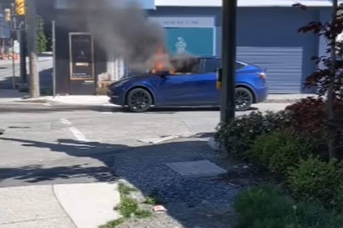 Canadian auto safety probing Tesla fire incident in Vancouver Canadian auto safety probing Tesla fire incident in Vancouver