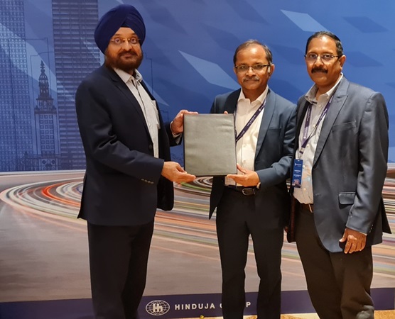 L-R: Amandeep Singh, Head – International Operations, Ashok Leyland; Rajeev Saxena, CEO, ETG Logistics and Pavankumar Nair, Business Head, ETG Logistics.
L-R: Amandeep Singh, Head – International Operations, Ashok Leyland; Rajeev Saxena, CEO, ETG Logistics and Pavankumar Nair, Business Head, ETG Logistics.