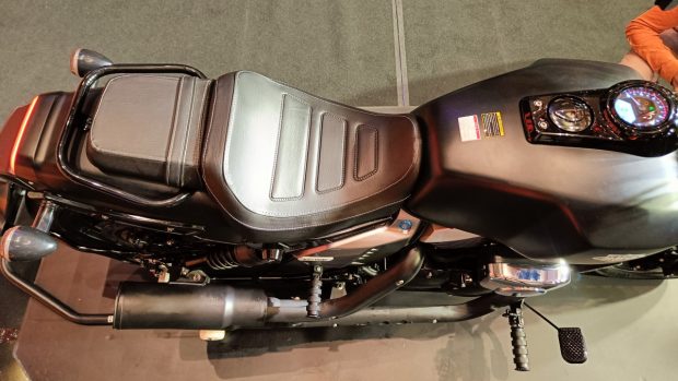 Keeway K-Light 250V seat