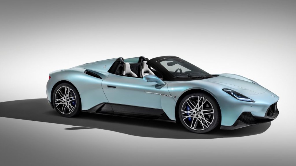 Maserati launches new 10-year warranty program