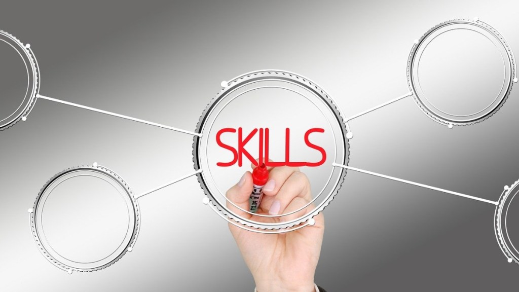 Data and ML powered-recommendations now make it possible to drive personalized learning at a granular level. (Image: pixabay)