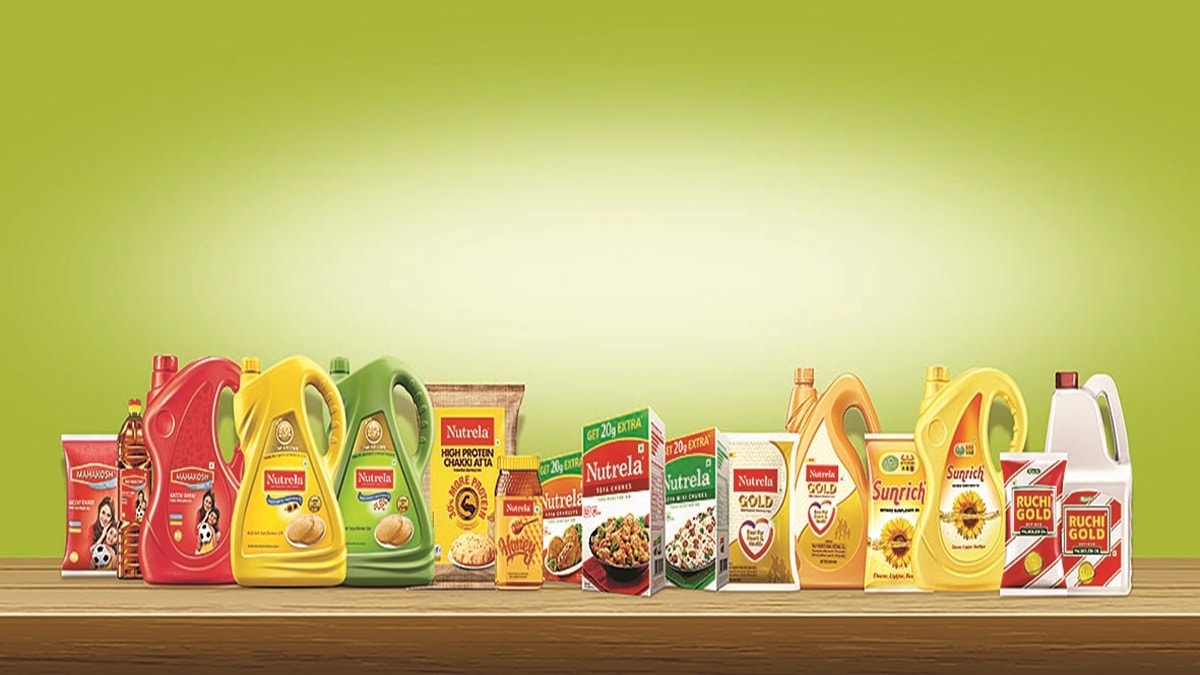 While its edible oil business has been its mainstay, Ruchi Soya’s CEO Sanjeev Asthana is confident that the share of FMCG revenue could touch 20% this fiscal.