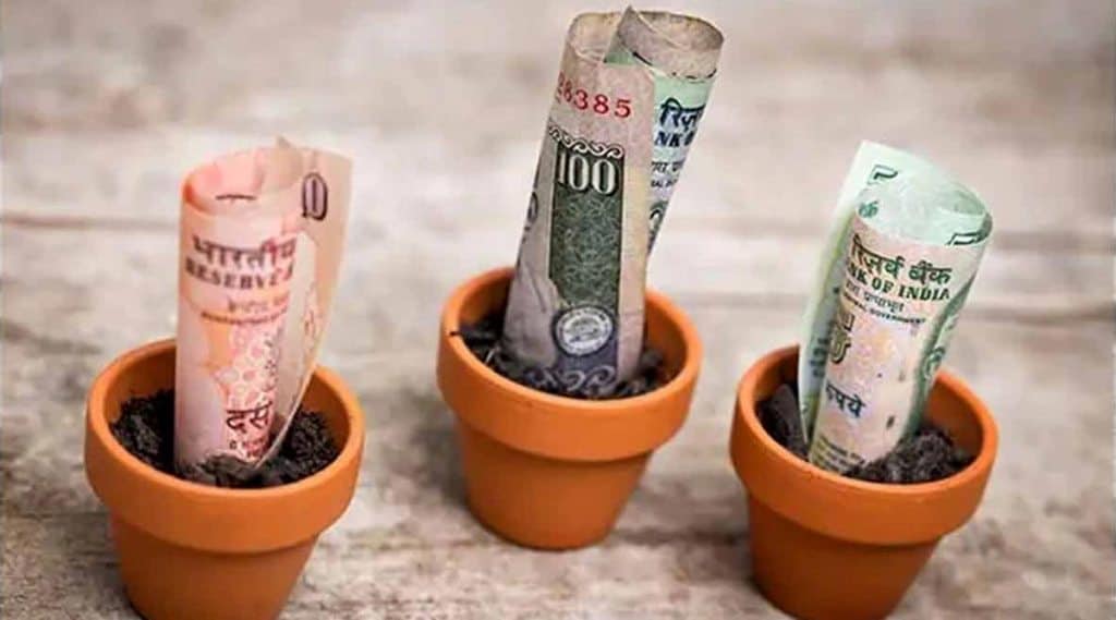 financial mistakes, saving money, financial goals, planned investments, expenses, earnings, Mistakes in Saving, tracking actual expenses, unnecessary spendings