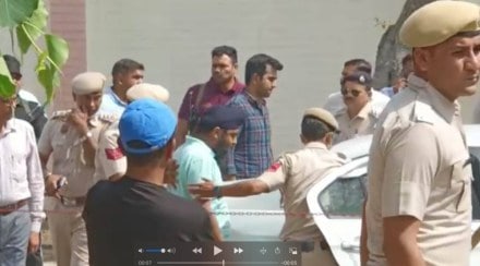 BJP leader Tajinder Pal Singh Bagga's arrest (videograb)