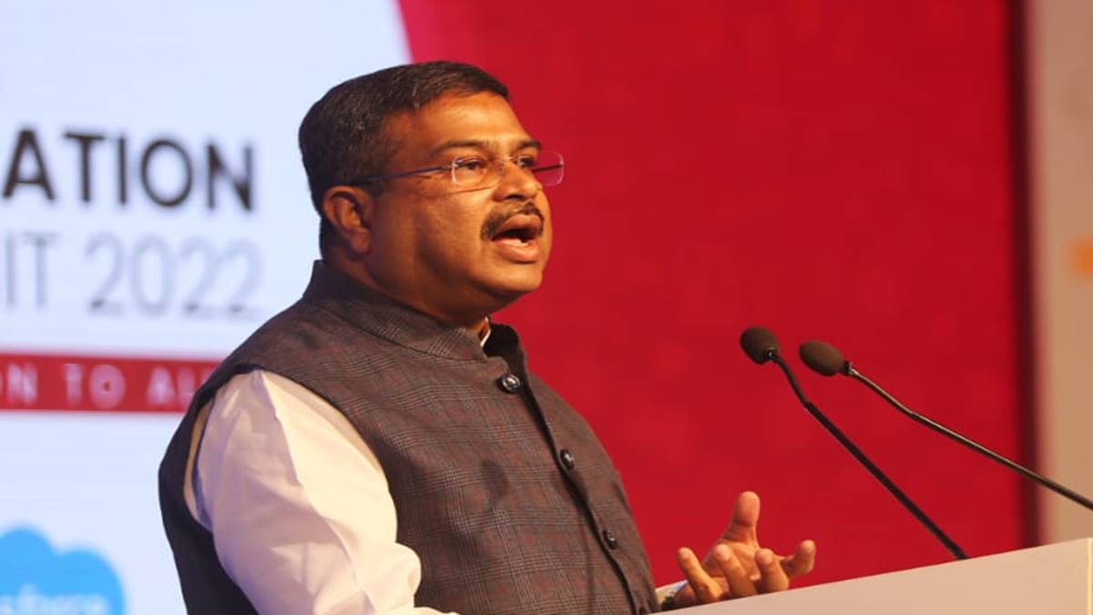 The Union Education Minister has recently reviewed the report on institutional mechanisms for capacity building of teacher