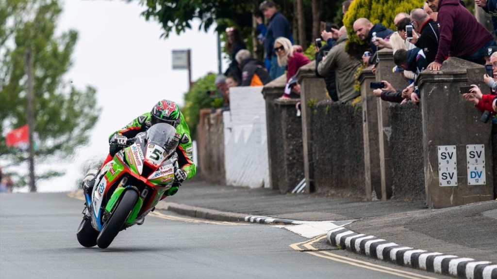 isle of man tt races 2022
