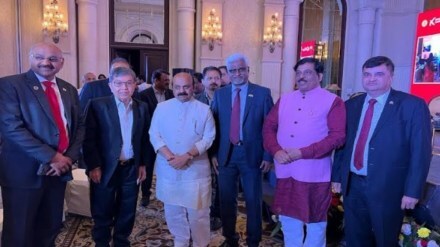 Basavaraj Bommai, CM of Karnataka & Shri Murugesh Nirani, Minister for Large and Medium Industries, Govt. of Karnataka along with other dignitaries at the curtain raiser of GIM 2022 in New Delhi.
