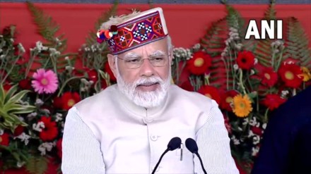 Prime Minister Narendra Modi interacts with beneficiaries of different government schemes in Shimla.
