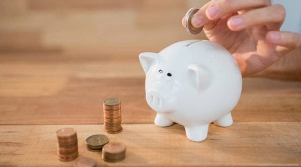 top financial mistakes, expenses, earning, saving, investment, Mistakes in Spending, Spending first before saving, No list shopping, Not having a Budget