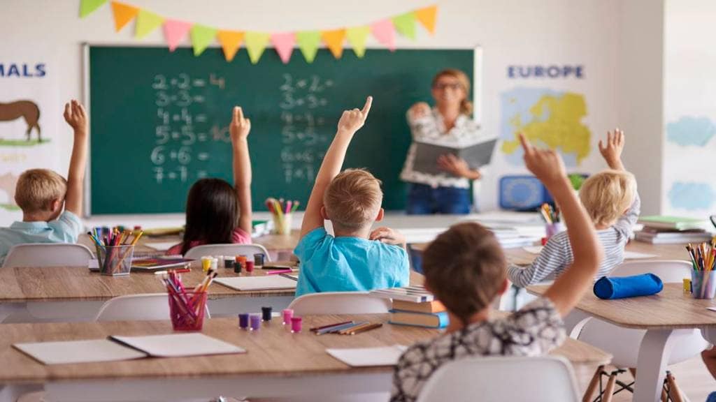 Twenty five percent of seats in entry level grades in private schools is reserved for students from EWS, DG and CWSN categories.