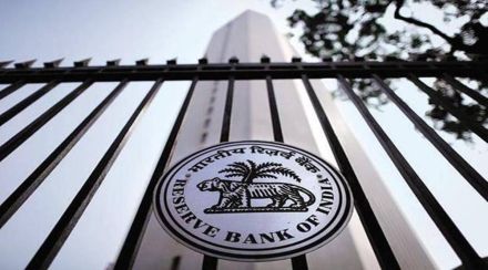 The decision of the RBI Governor Shaktikanta Das-headed Monetary Policy Committee (MPC), which started its deliberations on Monday, is scheduled to be announced at 10 am on Wednesday. The decision of the RBI Governor Shaktikanta Das-headed Monetary Policy Committee (MPC), which started its deliberations on Monday, is scheduled to be announced at 10 am on Wednesday.