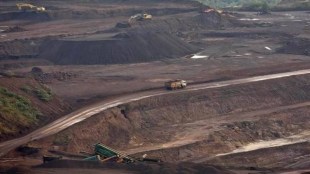 As per the provisional figures of the Indian Bureau of Mines (IBM), production level of important minerals in April includes coal at 665 lakh tonnes, lignite 40 lakh tonnes, natural gas (utilised) 2,748 million cubic metre, petroleum (crude) 25 lakh tonnes and bauxite 2,054 thousand tonnes.