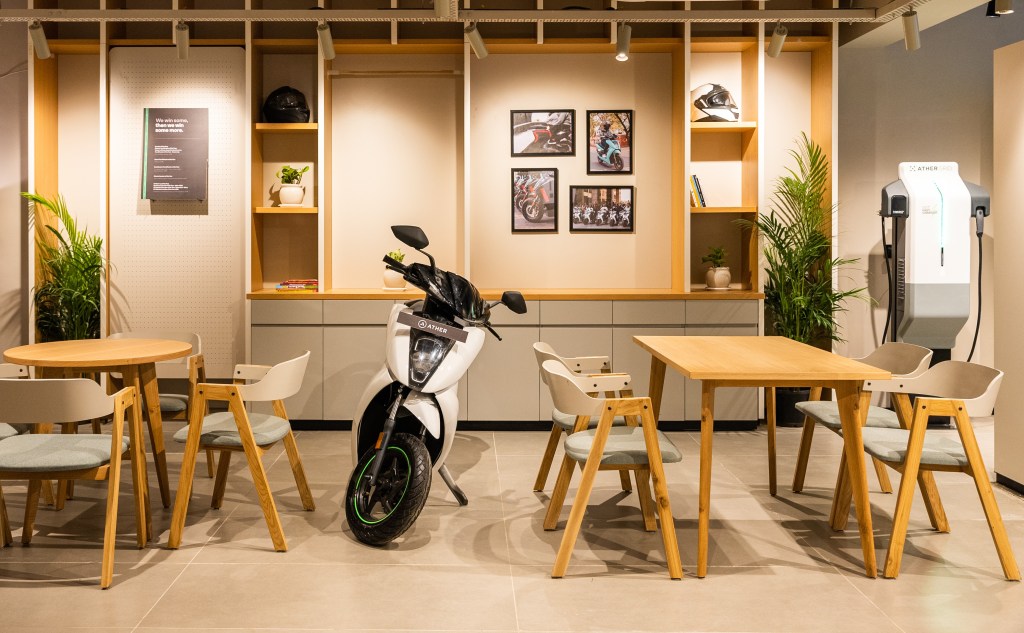 Ather Energy opens new retail outlet in Thane