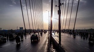 Delhi's maximum temperature drops to 30.7 deg Celsius; light rain likely on Monday