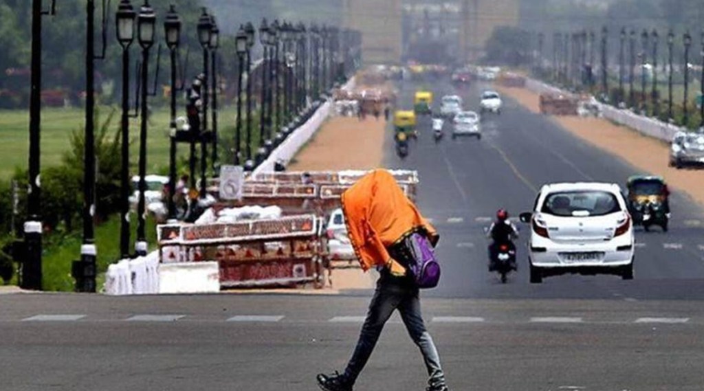 The national capital is likely to witness clear skies in the day and heatwave conditions are expected at a few places