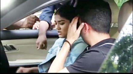 In this screengrab from the viral video, Renuka Limbavali is seen talking to the traffic police.
