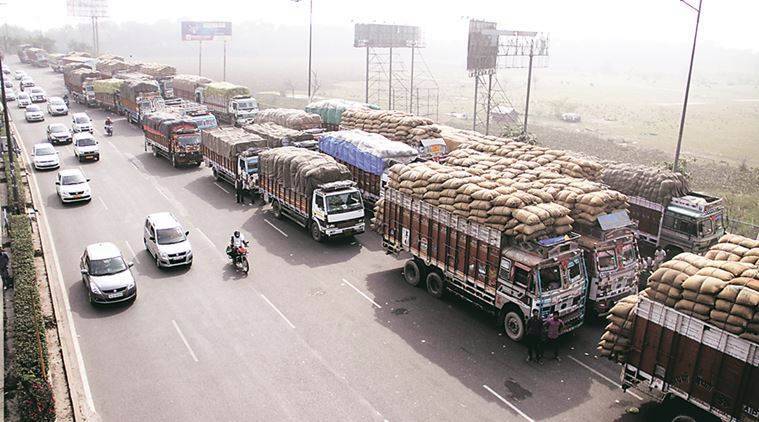 Delhi govt’s move to ban heavy vehicles in city to hurt business: CAIT Delhi govt’s move to ban heavy vehicles in city to hurt business: CAIT
