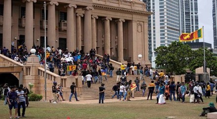 A large gathering of protesters continue to occupy the president and prime minister's iconic administrative buildings which also function as official residences. No major breaches of security reported on Sunday, the police said. A large gathering of protesters continue to occupy the president and prime minister's iconic administrative buildings which also function as official residences. No major breaches of security reported on Sunday, the police said.