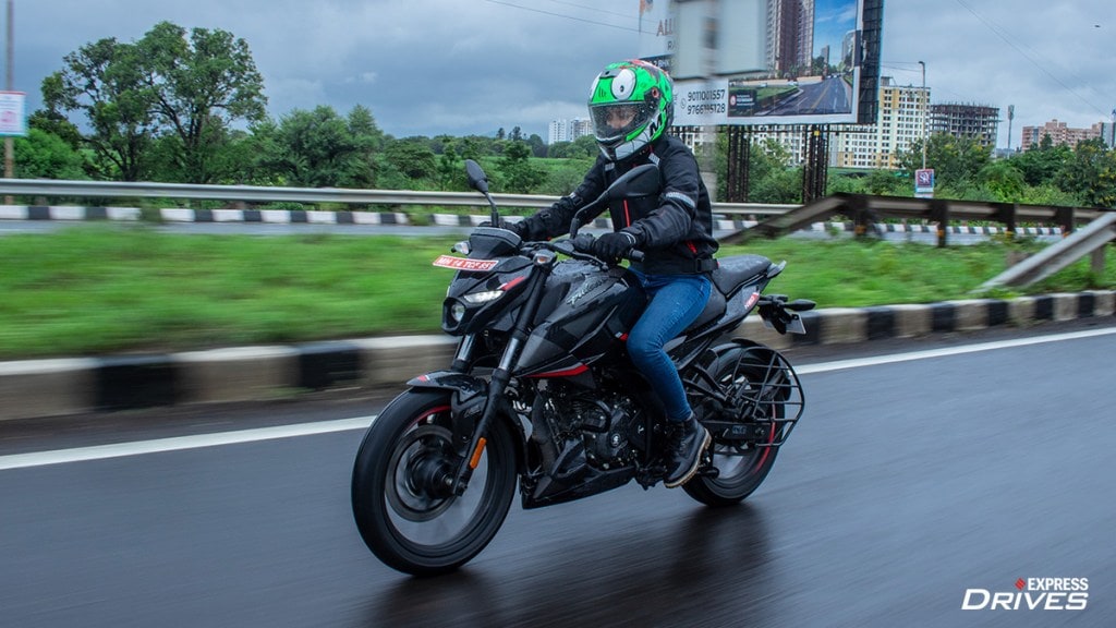 Bajaj Pulsar N160 review
