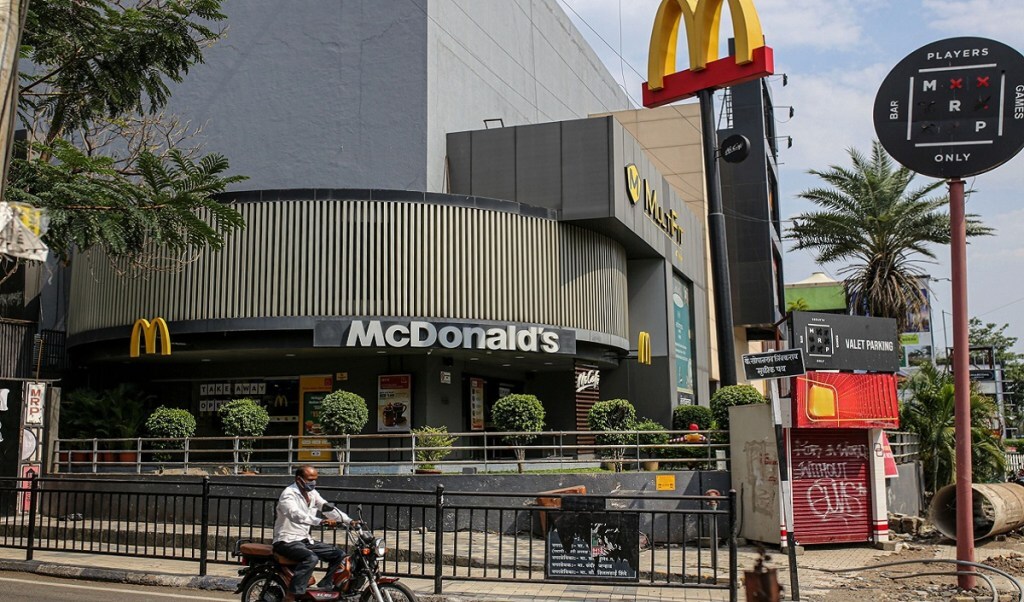 quarter results, profit, revenue, sales, sales growth, QSR, expansion plans, price increase, inflation, margins, omnichannel, convenience store, drive thru, investment, menu innovation, french fries, fried chicken