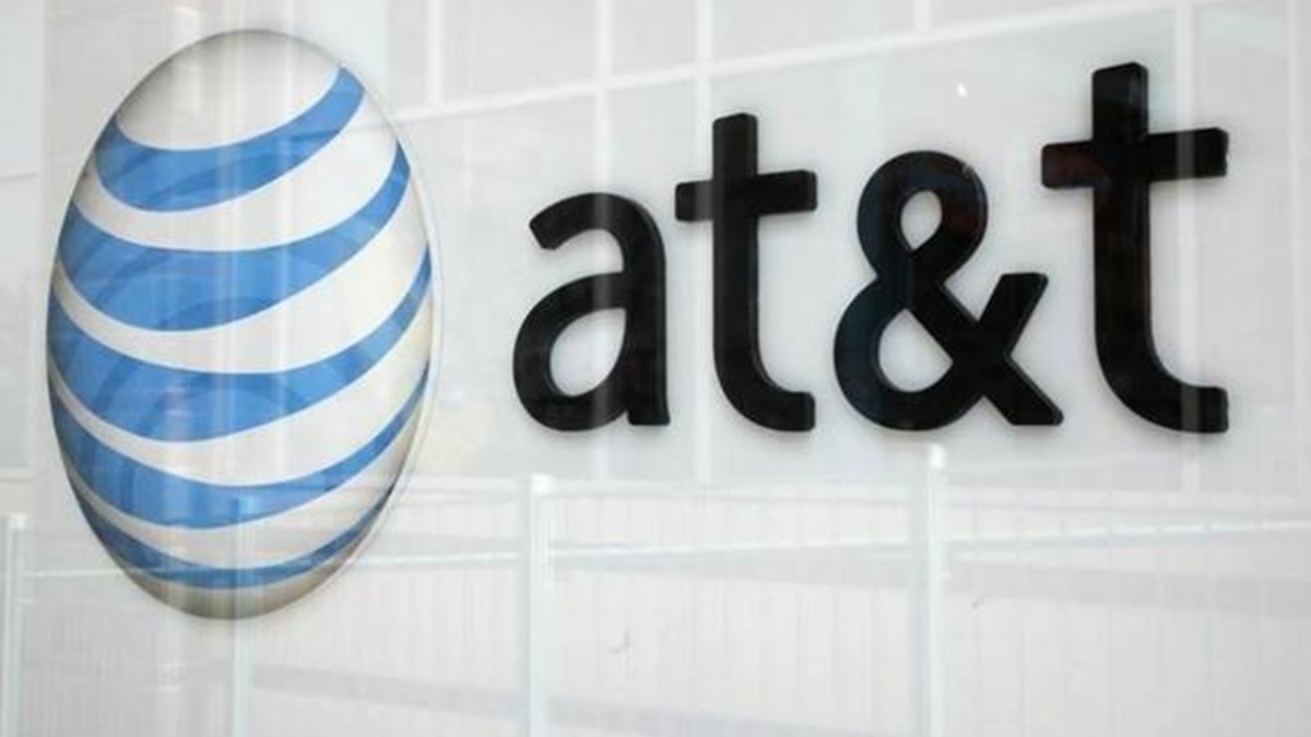 AT&T asks judge to throw out SEC suit over disclosures to analysts ...