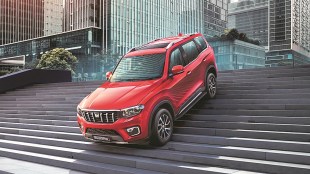 Auto sector Mahindra Inv4