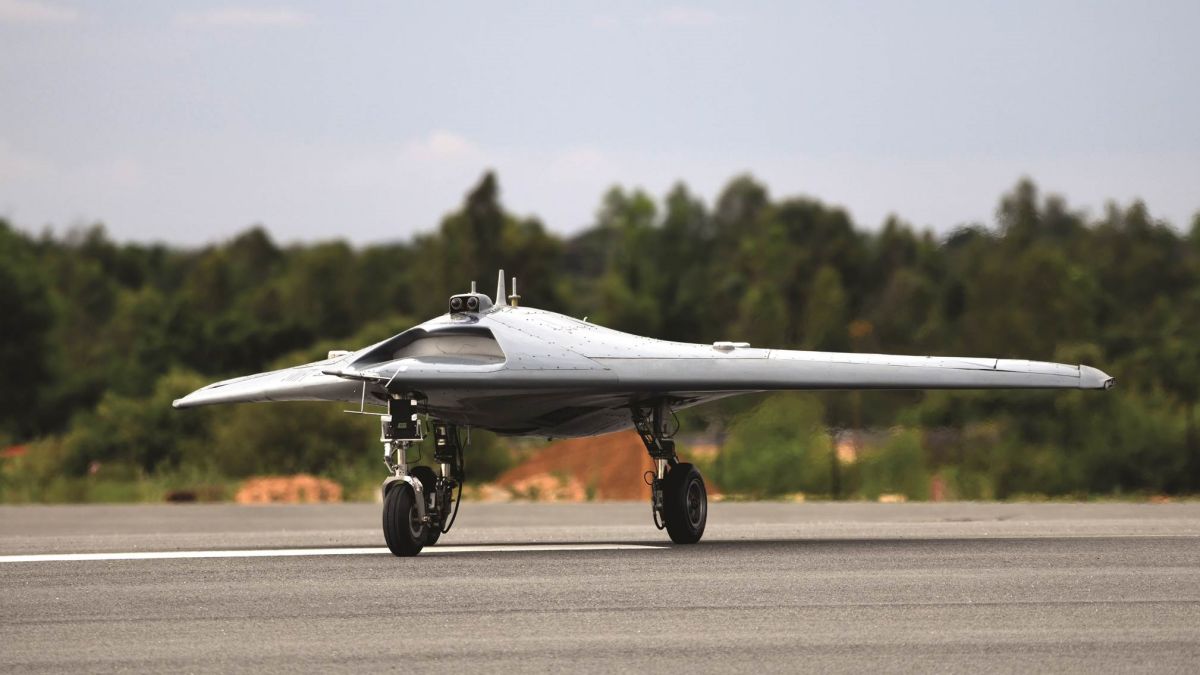 Autonomous Flying Wing Technology