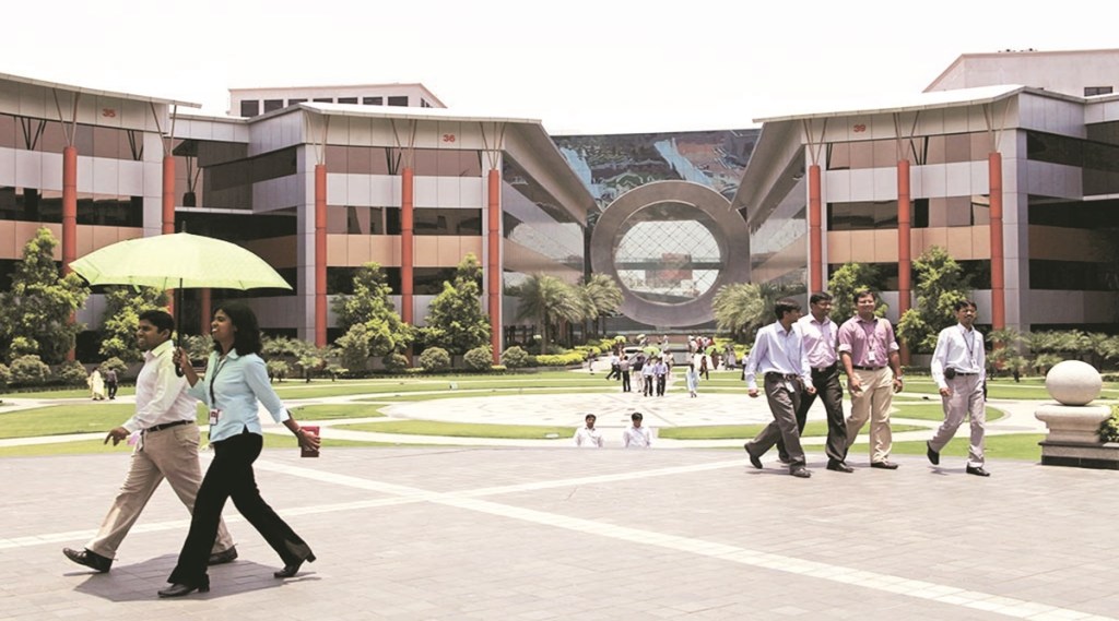 5.5% sequential and 21.4% y-o-y revenue growth in c/c speaks volumes about the capabilities and wallet share gains by Infosys. (Photo: Bloomberg)