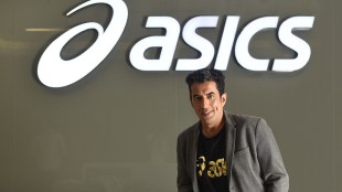 sportswear, athleisure, shoes, performance shoes, fitness, online sales, retail presence, retail, company outlook, inflation, price hike