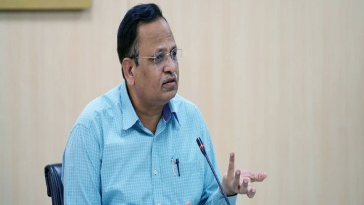 Delhi: Court stays money laundering case against AAP leader Satyendar ...