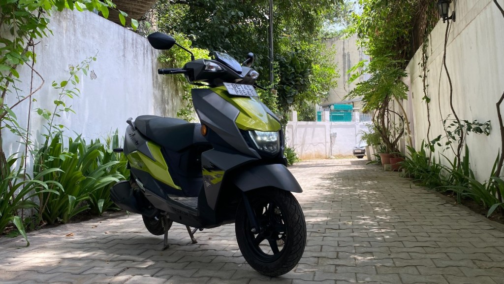 Suzuki Avenis 125 Review